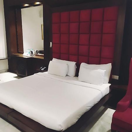 Hôtel Satvik By Chhabra à New Delhi Extérieur photo